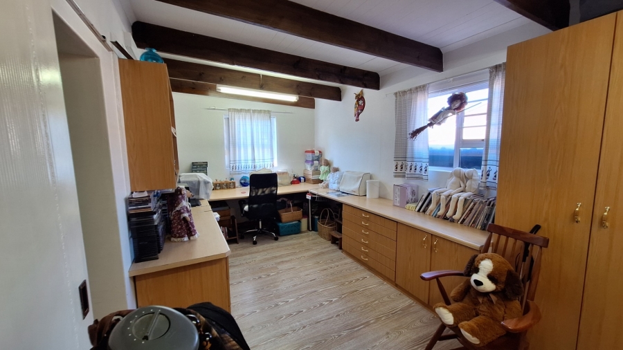 5 Bedroom Property for Sale in Port Owen Western Cape
